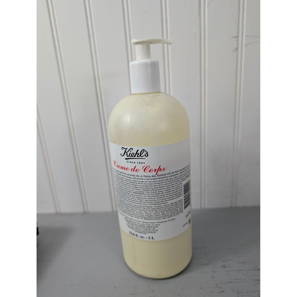 Kiehl's Creme de Corps Body Moisturizer w/ Pump 33.8 fl oz 1L Partially Used